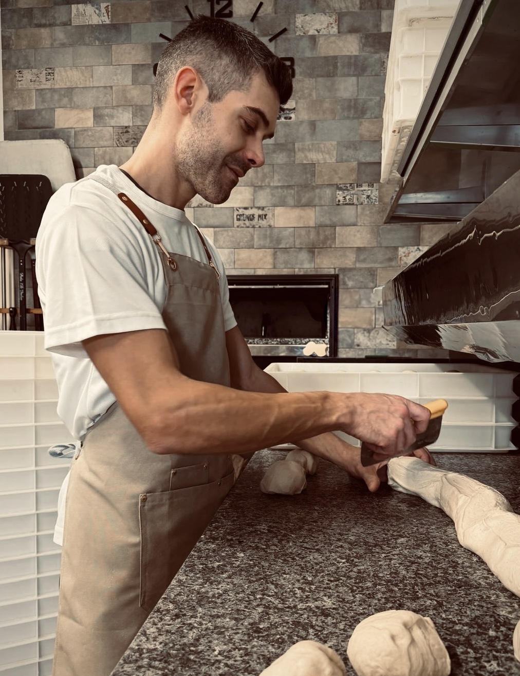 “Fase di staglio dell’impasto”, (2026)